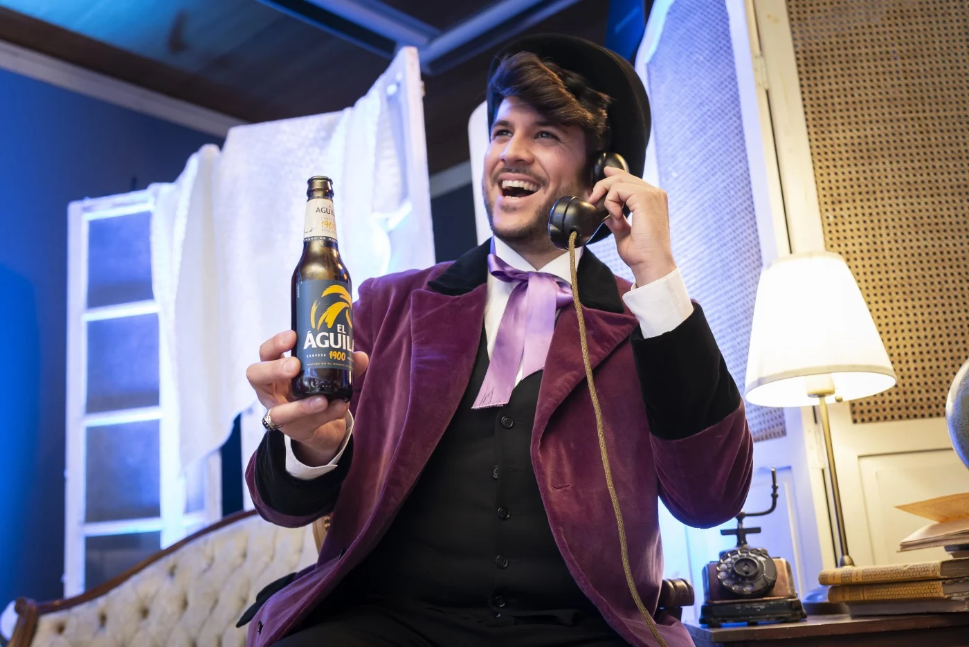 EL_aguila_1900-heineken-fotografo-nacho_urbon-profesionales-corporativos Actores de animación para eventos - Dancem Espectáculos